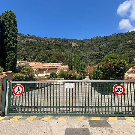 Le Soleil Bleu - Calme, Terrasse Et Vue Apartamento