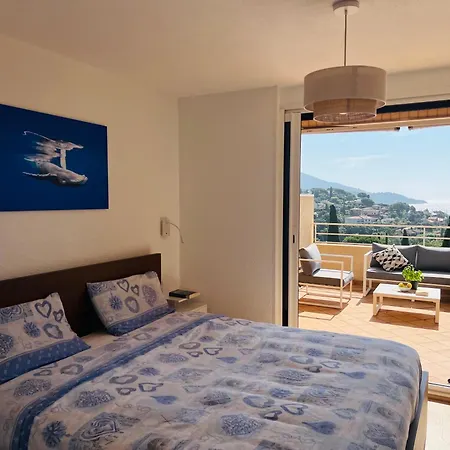 Apartamento Le Soleil Bleu - Calme, Terrasse Et Vue Le Lavandou