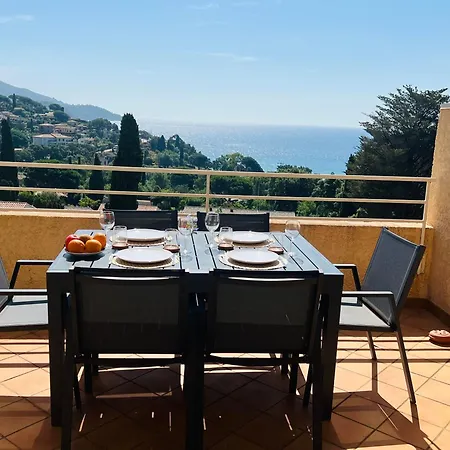 Le Soleil Bleu - Calme, Terrasse Et Vue Apartamento